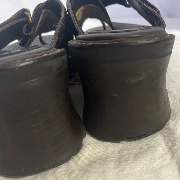 Hokus Pokus Size 8 Sandal 2" block heel Leather brown Women shoe - Picture 7 of 9